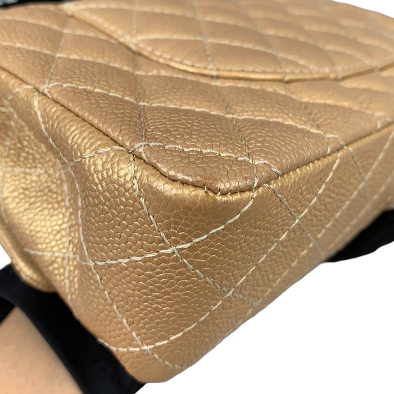 Classic Medium Flap Caviar Gold GHW