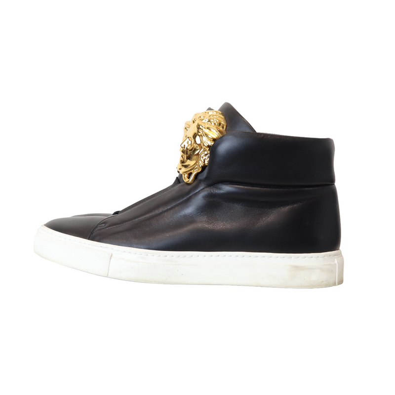 Medusa Black Leather Sneakers 37