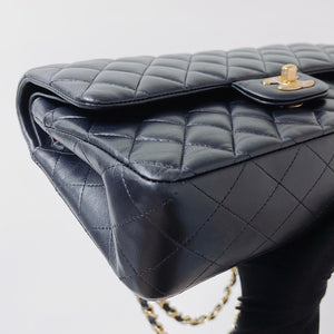 Classic Double Flap Medium Lambskin Black GHW