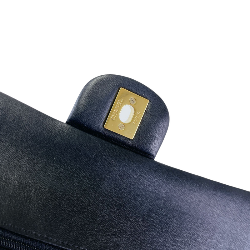 Classic Flap Medium Lambskin Black GHW