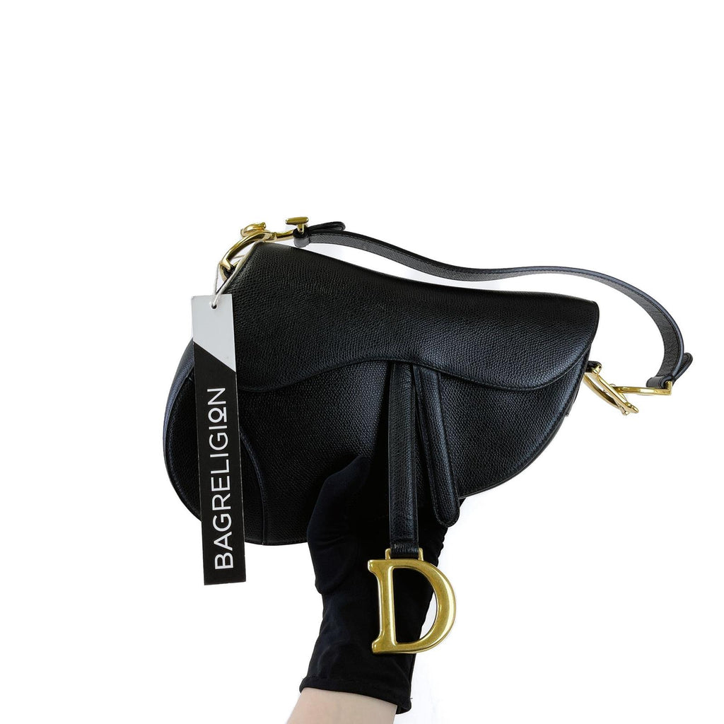 Medium Saddle Calfskin Black GHW