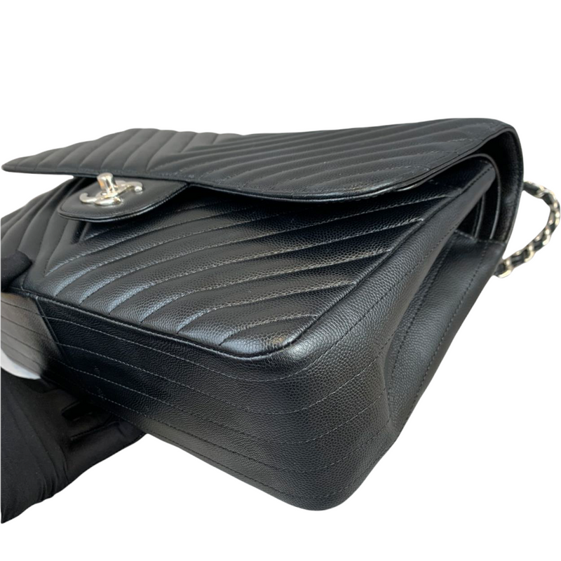 Classic Flap Jumbo Caviar Black Chevron SHW