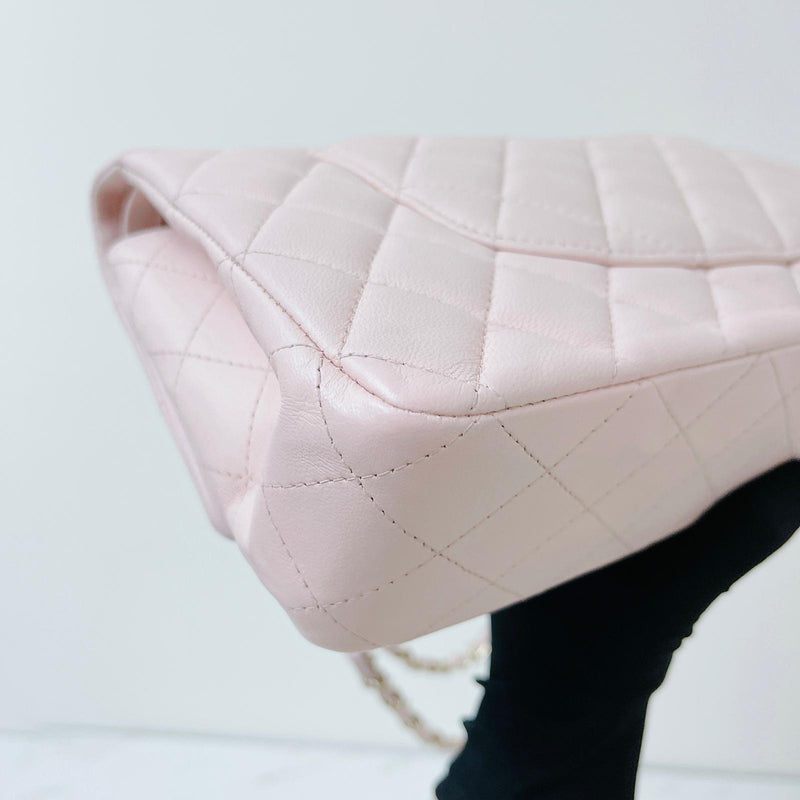 Classic Double Flap Medium Pink lambskin GHW