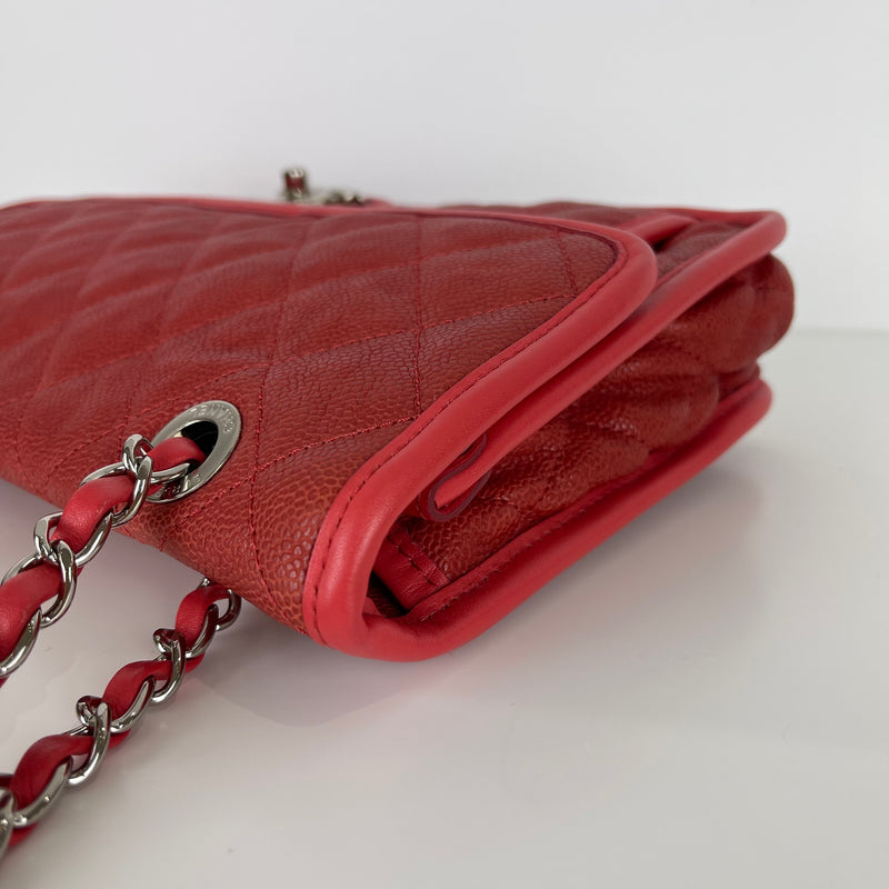 French Riviera Flap Caviar Red SHW | Bag Religion