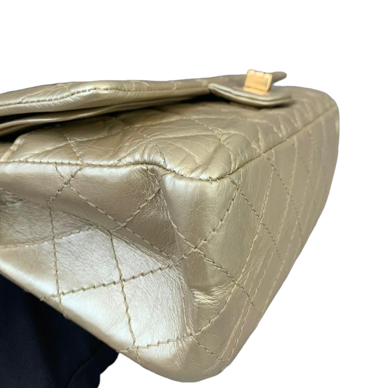 Classic Reissue 225 Calfskin Gold GHW