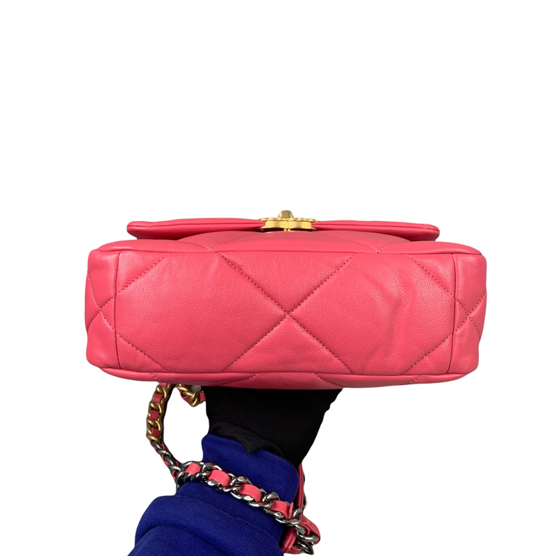 NIB 19K Chanel 19 Fuchsia Pink Tweed Wallet on Chain WOC Flap Bag