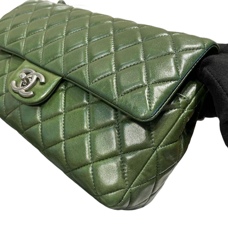 Classic Double Flap Medium Lambskin Green SHW