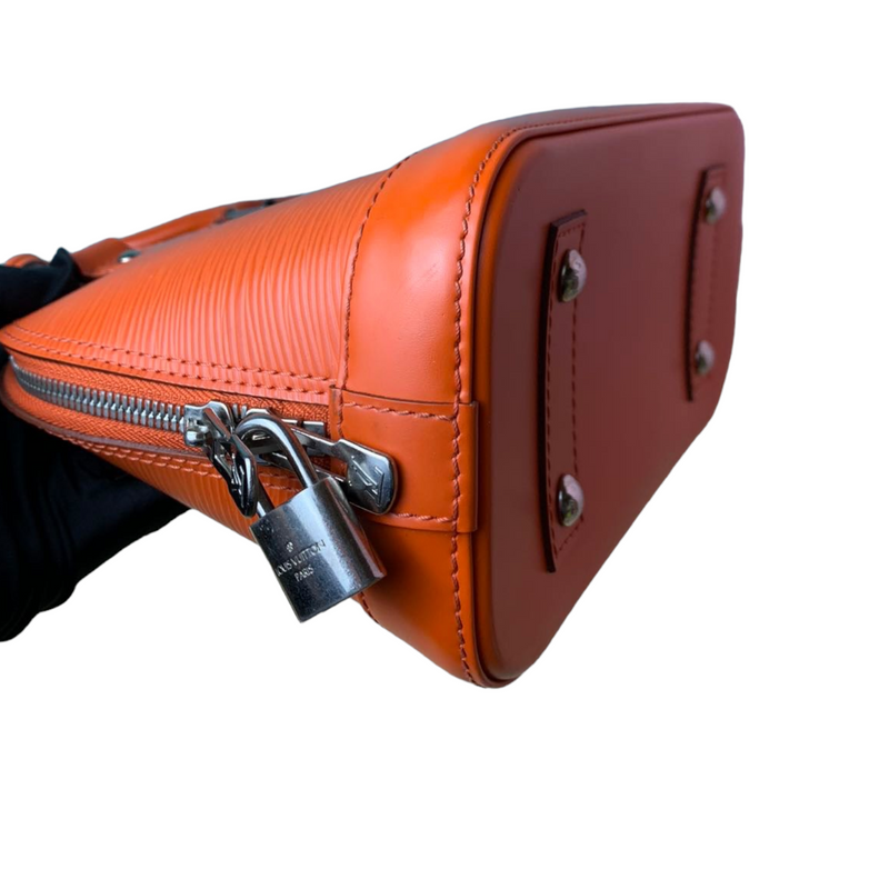 Louis Vuitton Epi Alma BB w/ Strap - Orange Handle Bags, Handbags -  LOU748933