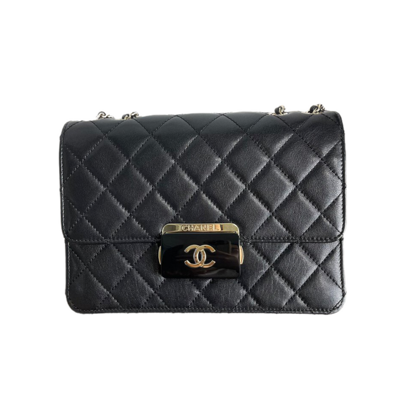 Seasonal Beauty Lock Quilted Lambskin Black LGHW