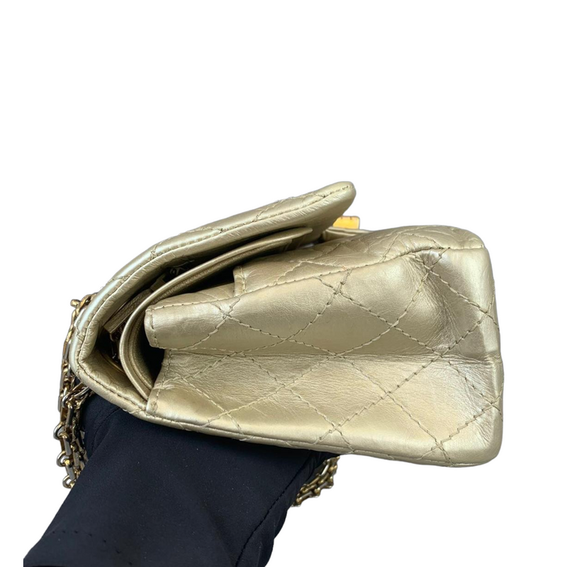 Classic Reissue 225 Calfskin Gold GHW