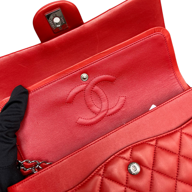 Medium Classic Double Flap Lambskin Red SHW
