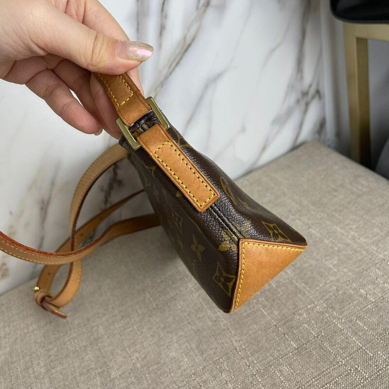 vuitton monogram trotteur