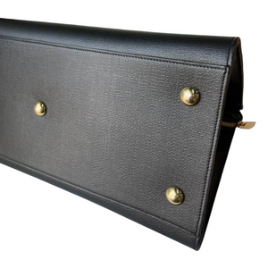 Textured Calfskin Medium Classic Y Black GHW