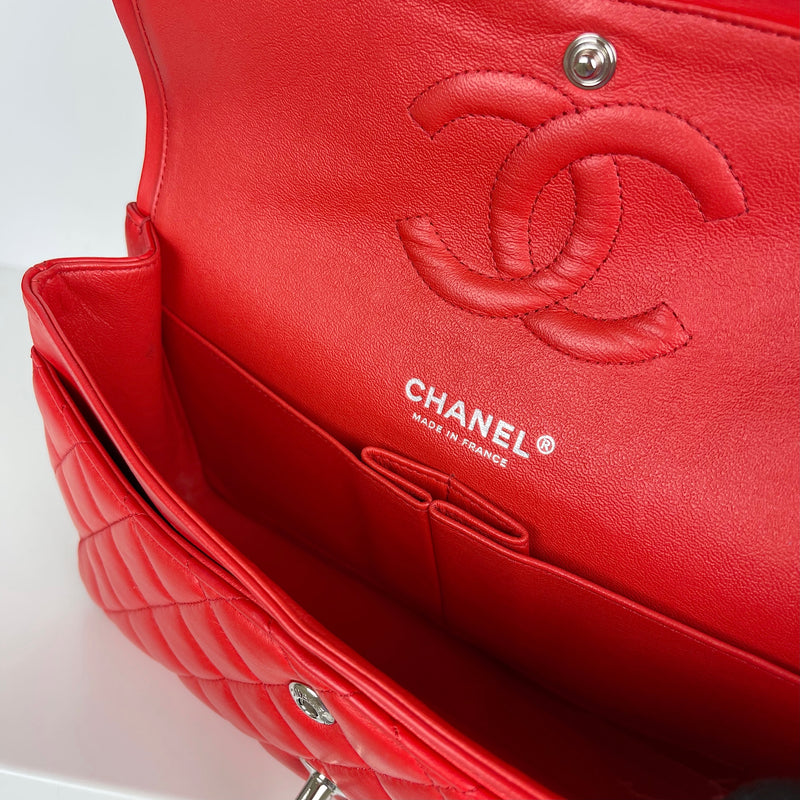 CHANEL Lambskin Quilted Medium Double Flap Red 1247581