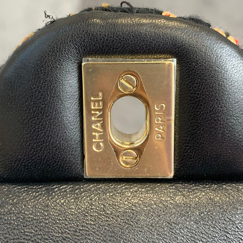 Chanel - Classic Flap Bag - Medium - Yellow Tweed - CGHW - Pre