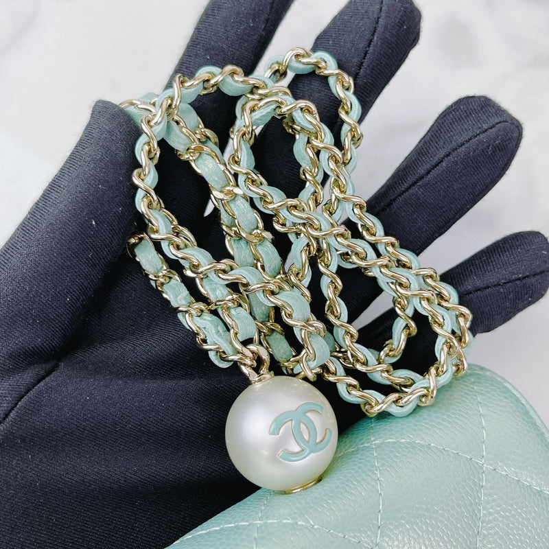 Caviar Quilted Pearl Card Holder Caviar Blue GHW