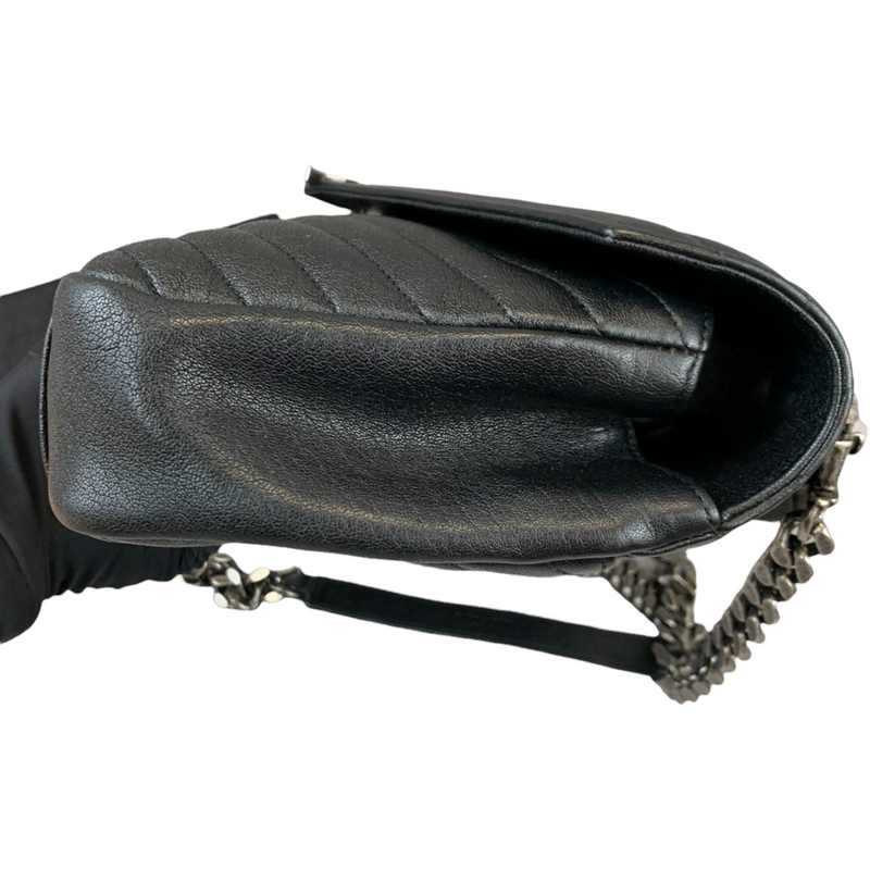 Chevron Quilted Medium College Black RHW