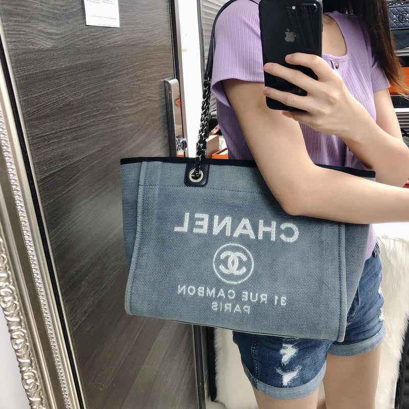 Chanel Large deauville Tote bag Denim Navy SHW