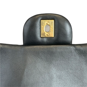 Classic Single Flap Maxi Lambskin Black GHW