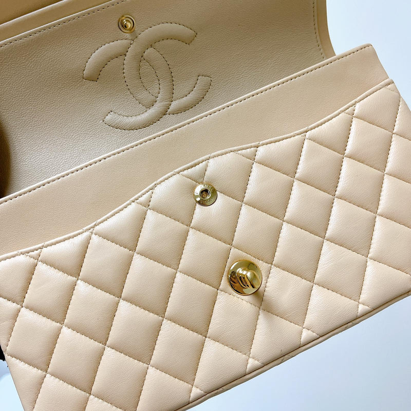 Double Flap Medium Lambskin Beige GHW