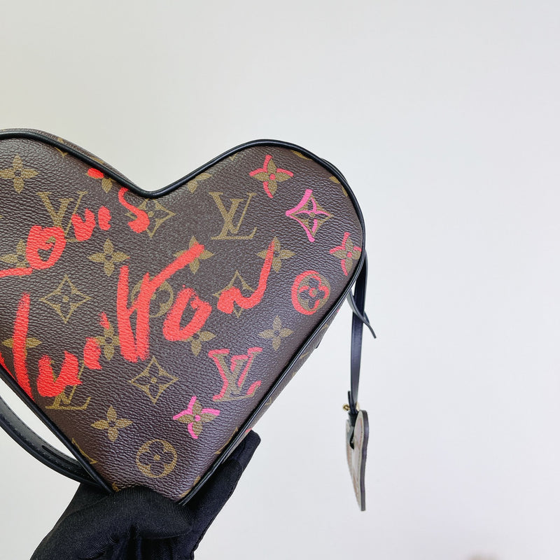 Fall In Love Sac Coeur Monogram