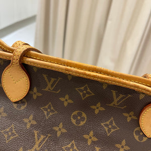 Neverfull MM Monogram Canvas