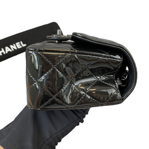 Classic Flap Mini Rectangle Patent Black BHW