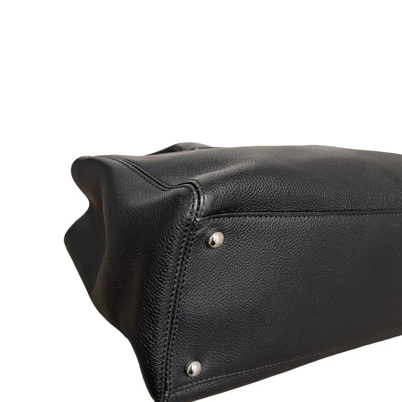 Executive Cerf Tote Grained Black SHW