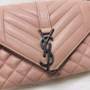 Grain de Poudre Envelope Mixed Matelassé Tri-Quilt Small Monogram Bag in Pink