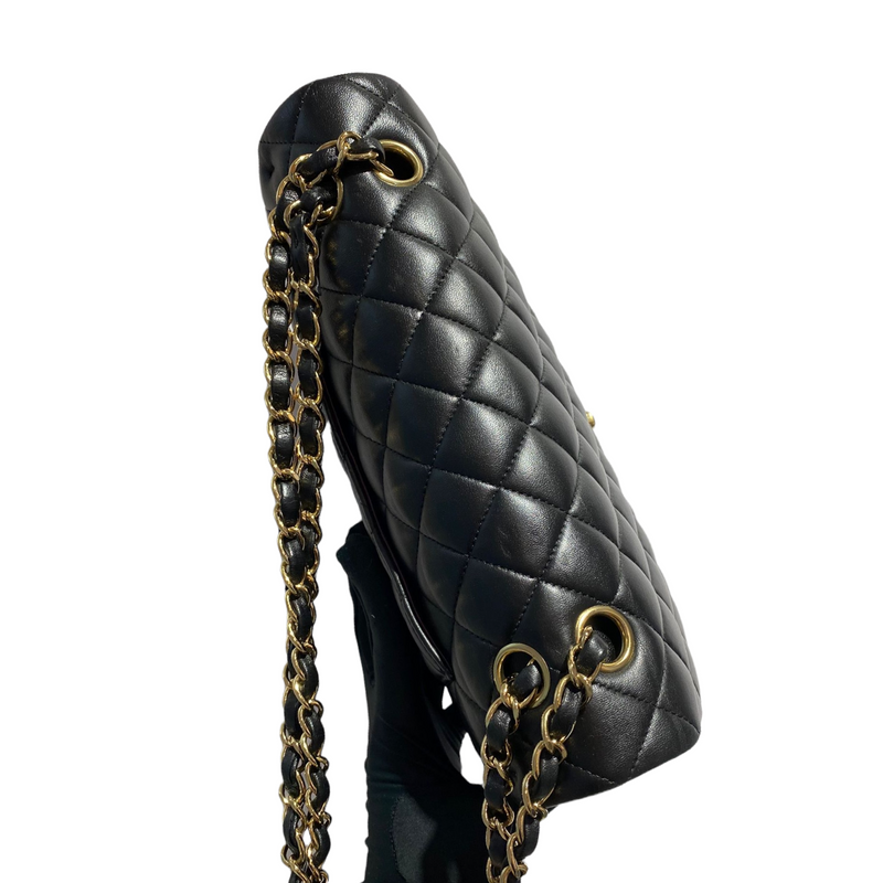 Classic Flap Medium Lambskin Black GHW