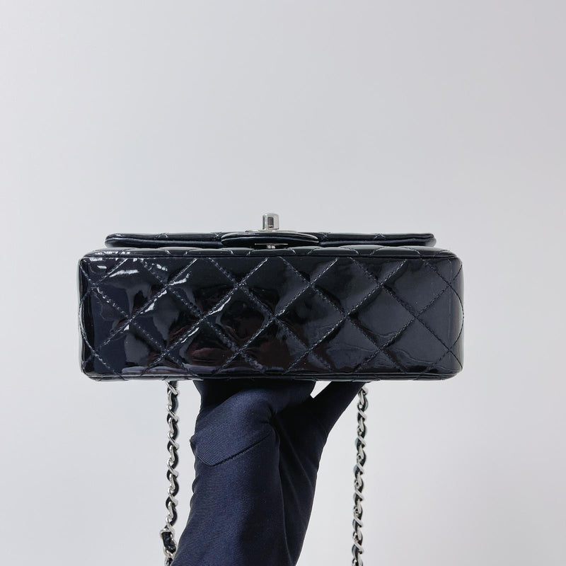 Mini Rectangle Flap Black