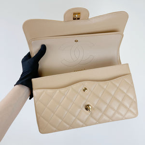 Double Flap Jumbo Caviar Beige GHW