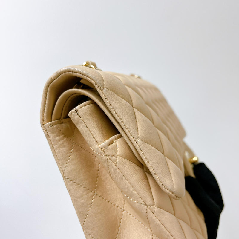 Double Flap Medium Lambskin Beige GHW
