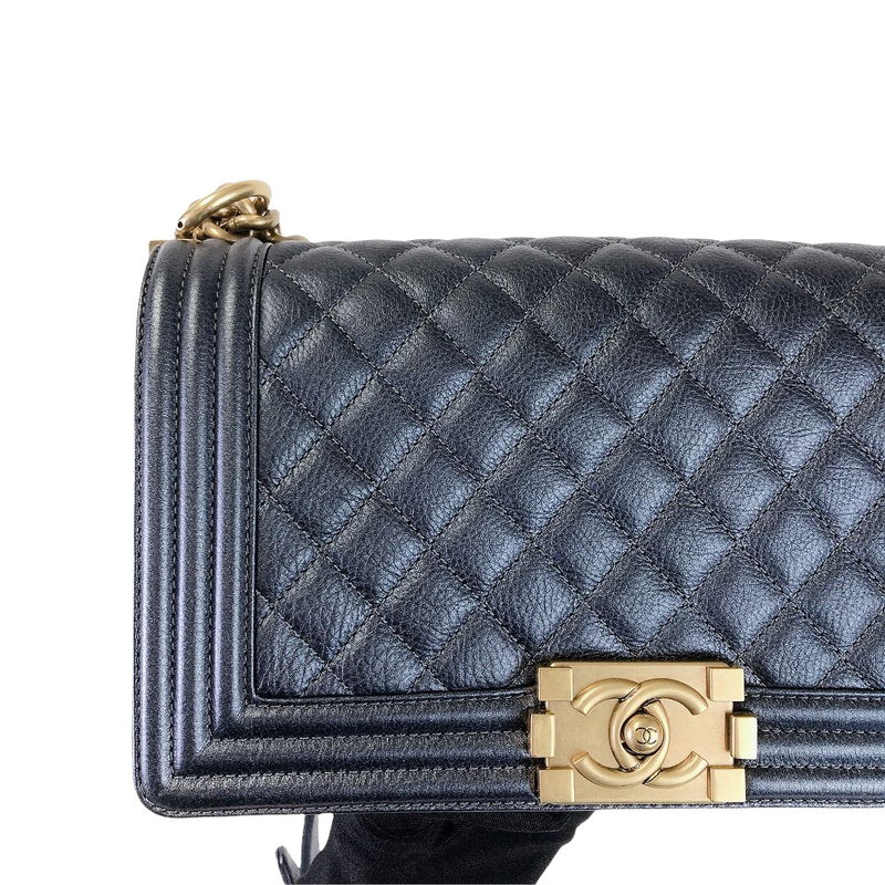Boy Medium Calfskin Pearl Charcoal GHW