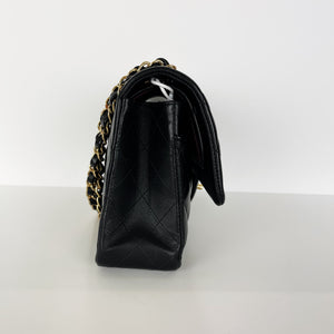 Classic Flap Medium Lambskin Black GHW