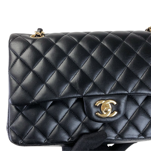 Classic Flap Black Medium Lambskin GHW