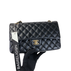 Classic Flap Black Medium Lambskin GHW