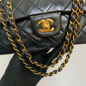 Vintage Lambskin Double Flap M/L with GHW In black