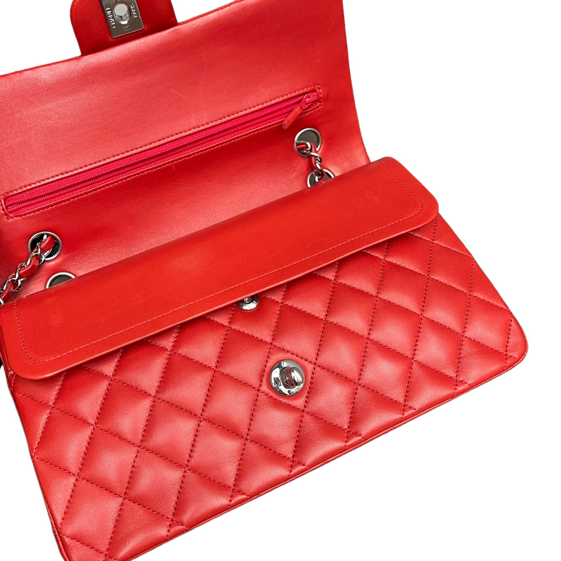 Medium Classic Double Flap Lambskin Red SHW