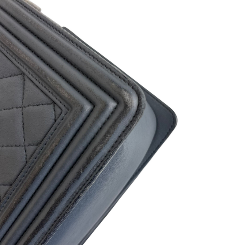 Old Medium Boy Quilted Grey RHW
