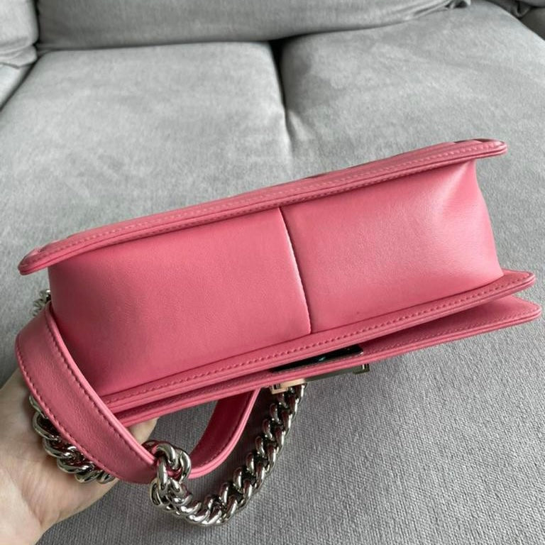 Chanel Pink Chevron-Quilted Calfskin Shoulder Bag