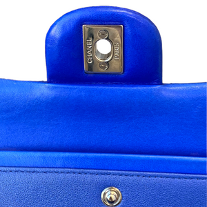 Classic Flap Medium Lambskin Blue SHW