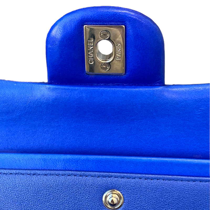 Classic Flap Medium Lambskin Blue SHW