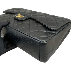 Classic Single Flap Maxi Lambskin Black GHW