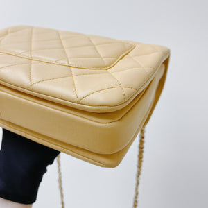 Trendy CC Small Flap Yellow toned neutral