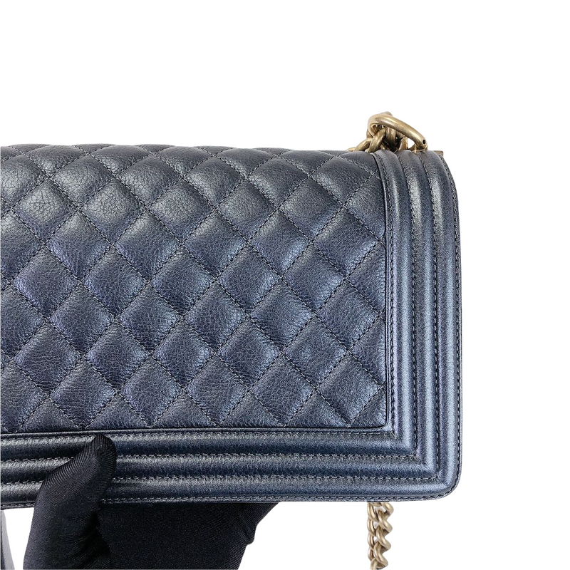 Boy Medium Calfskin Pearl Charcoal GHW