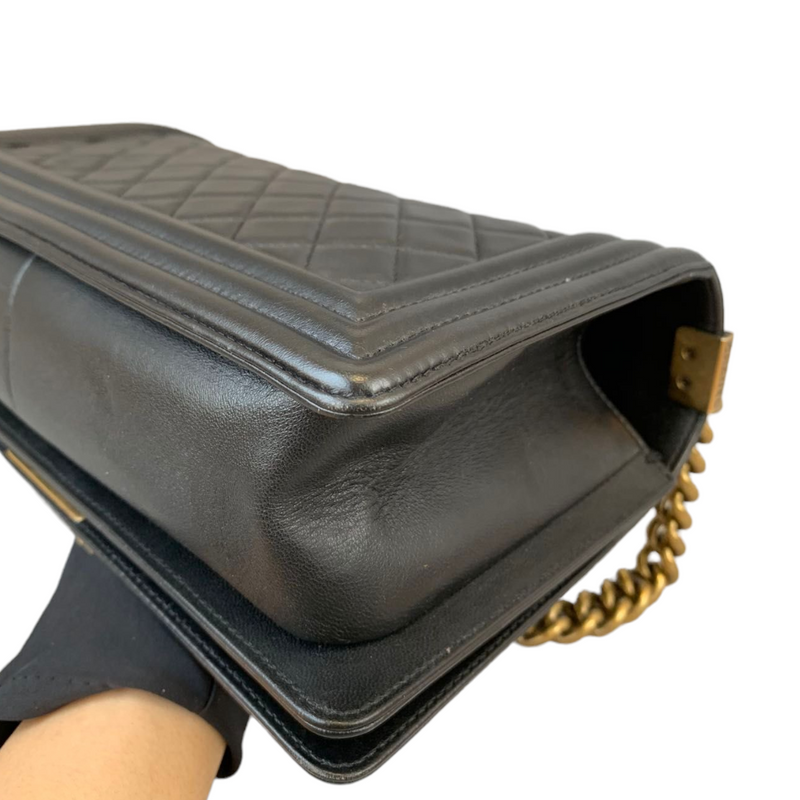 Boy Old Medium Lambskin Black GHW