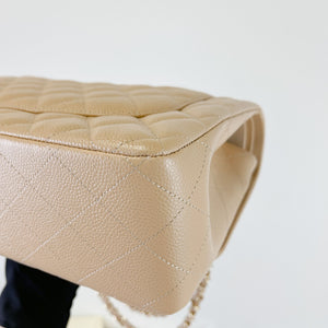Double Flap Jumbo Caviar Beige GHW