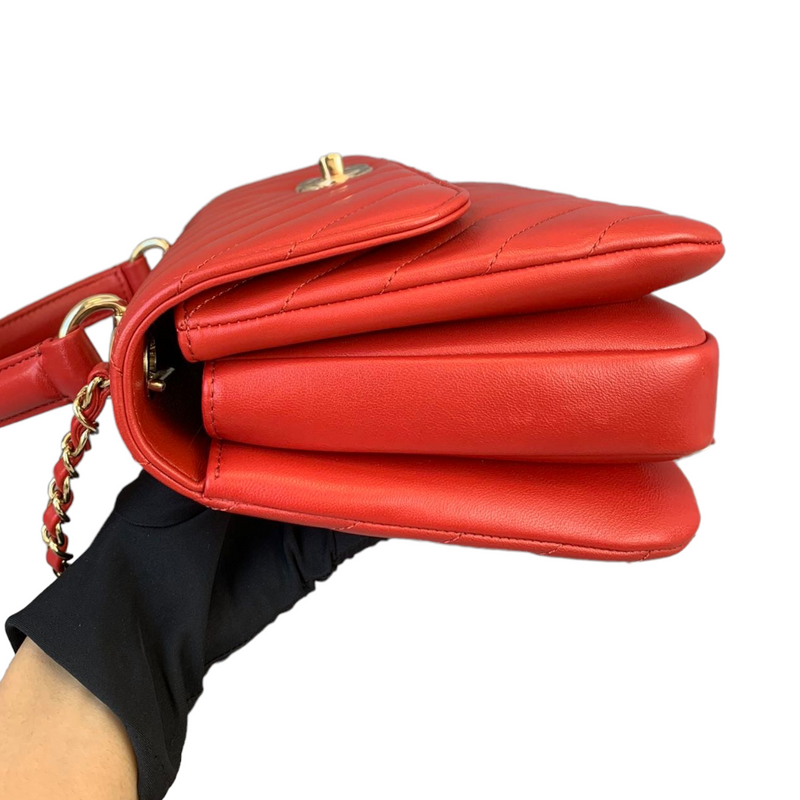 Small Trendy CC Chevron Lambskin Red GHW
