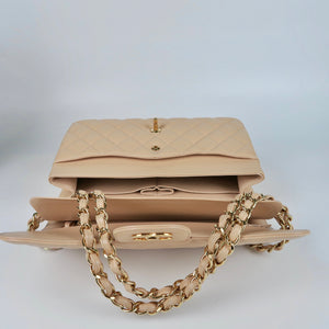 Double Flap Jumbo in Beige Caviar Leather GHW